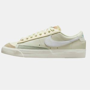 Best 25+ Deals for Nike Cork Shoes | Poshmark